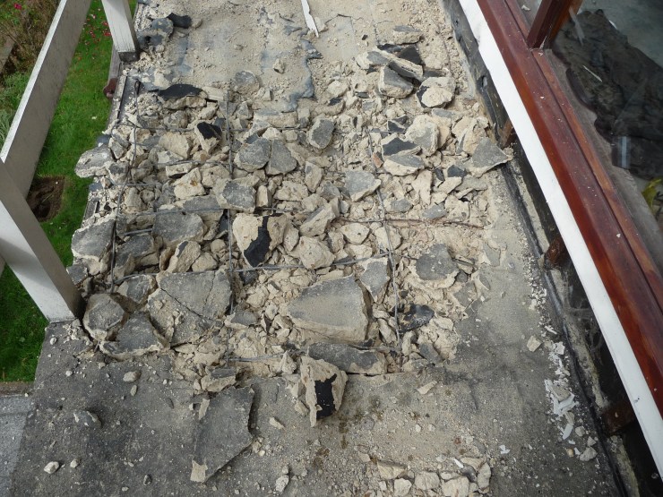 20140804 UnearthingTheBalcony